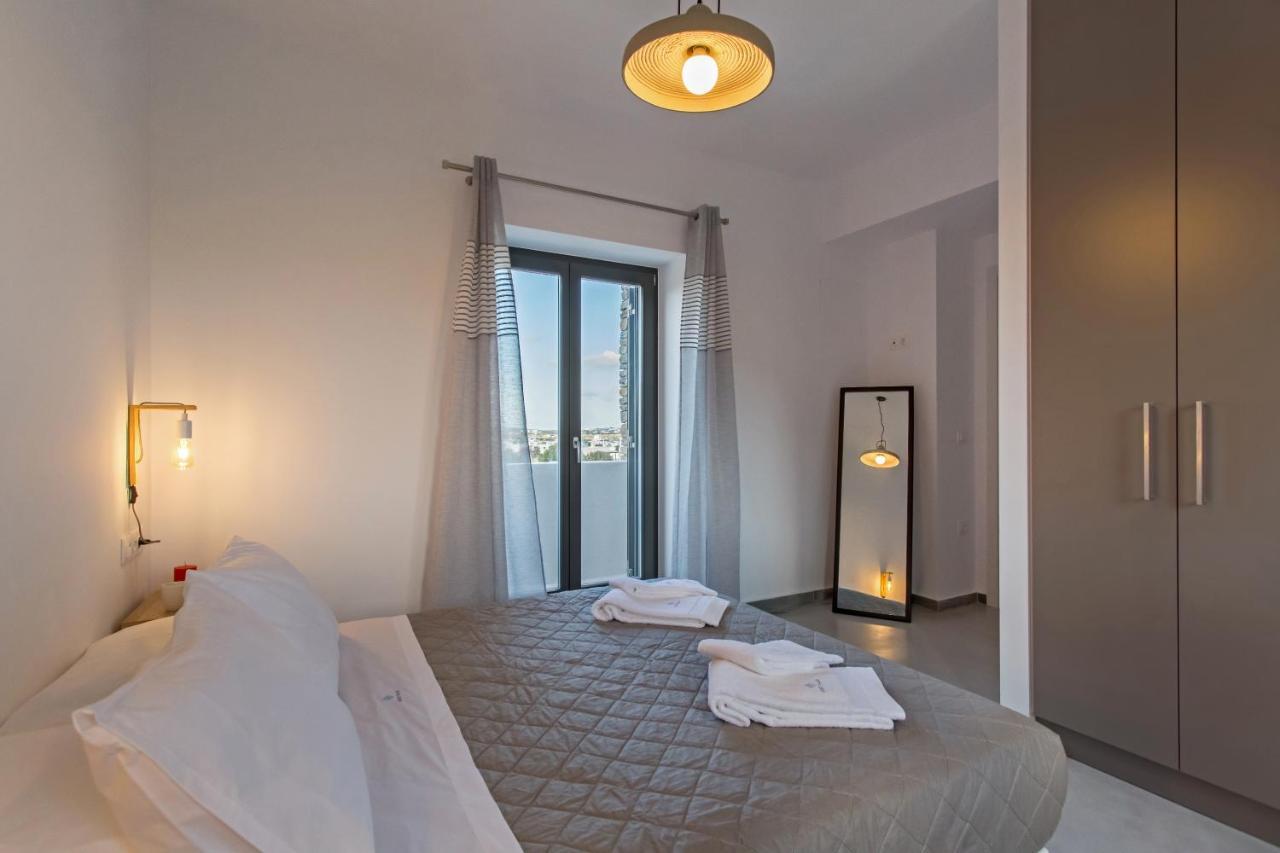 Aparthotel Vastblue Of Paros à Ambelas Extérieur photo